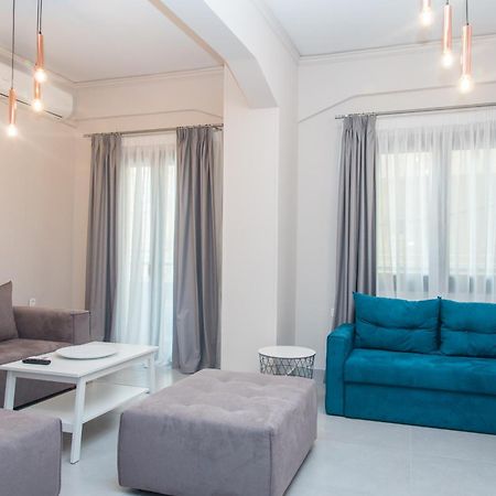 Comfy & Modern Apartment In The Heart Of Heraklion Екстериор снимка