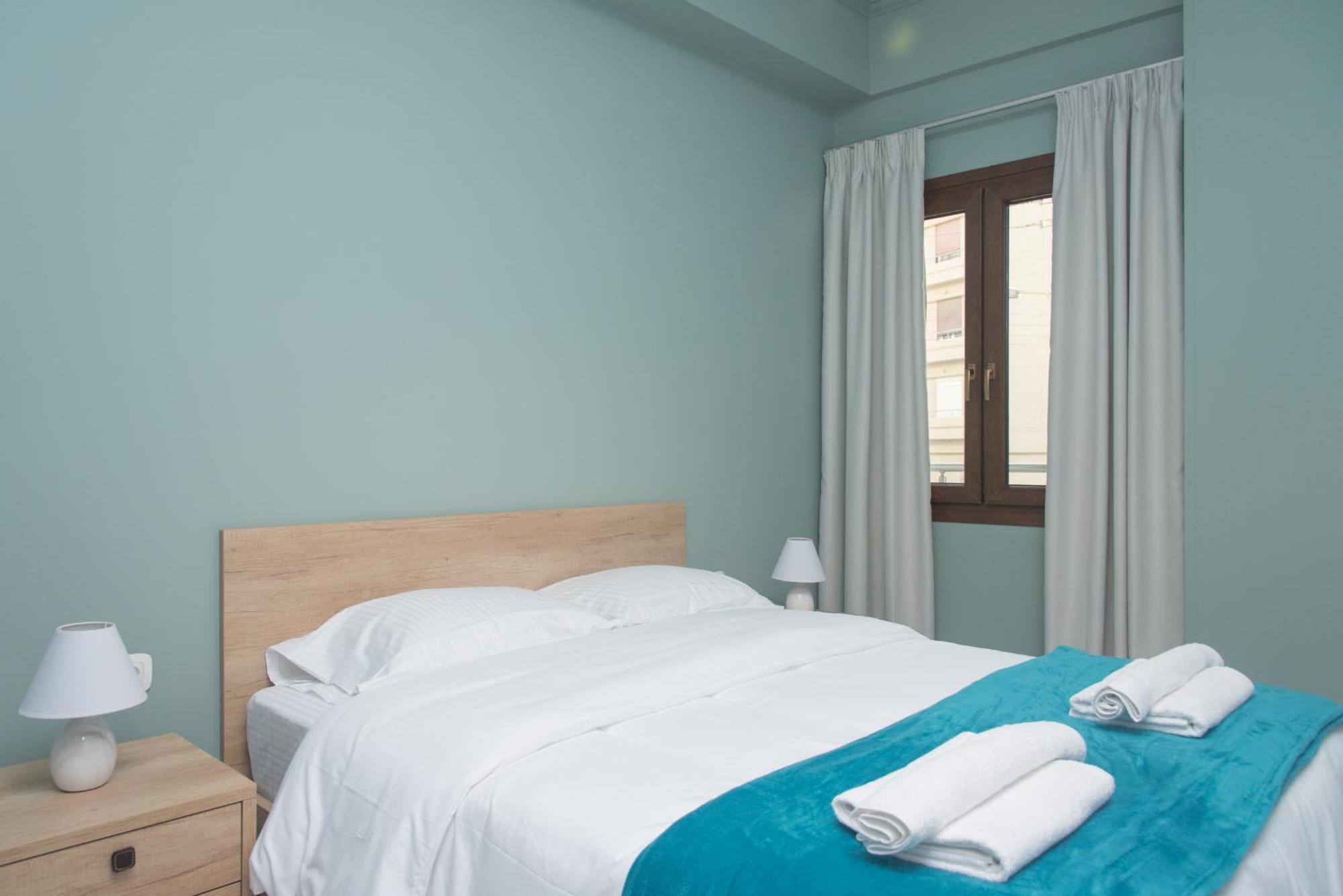 Comfy & Modern Apartment In The Heart Of Heraklion Екстериор снимка