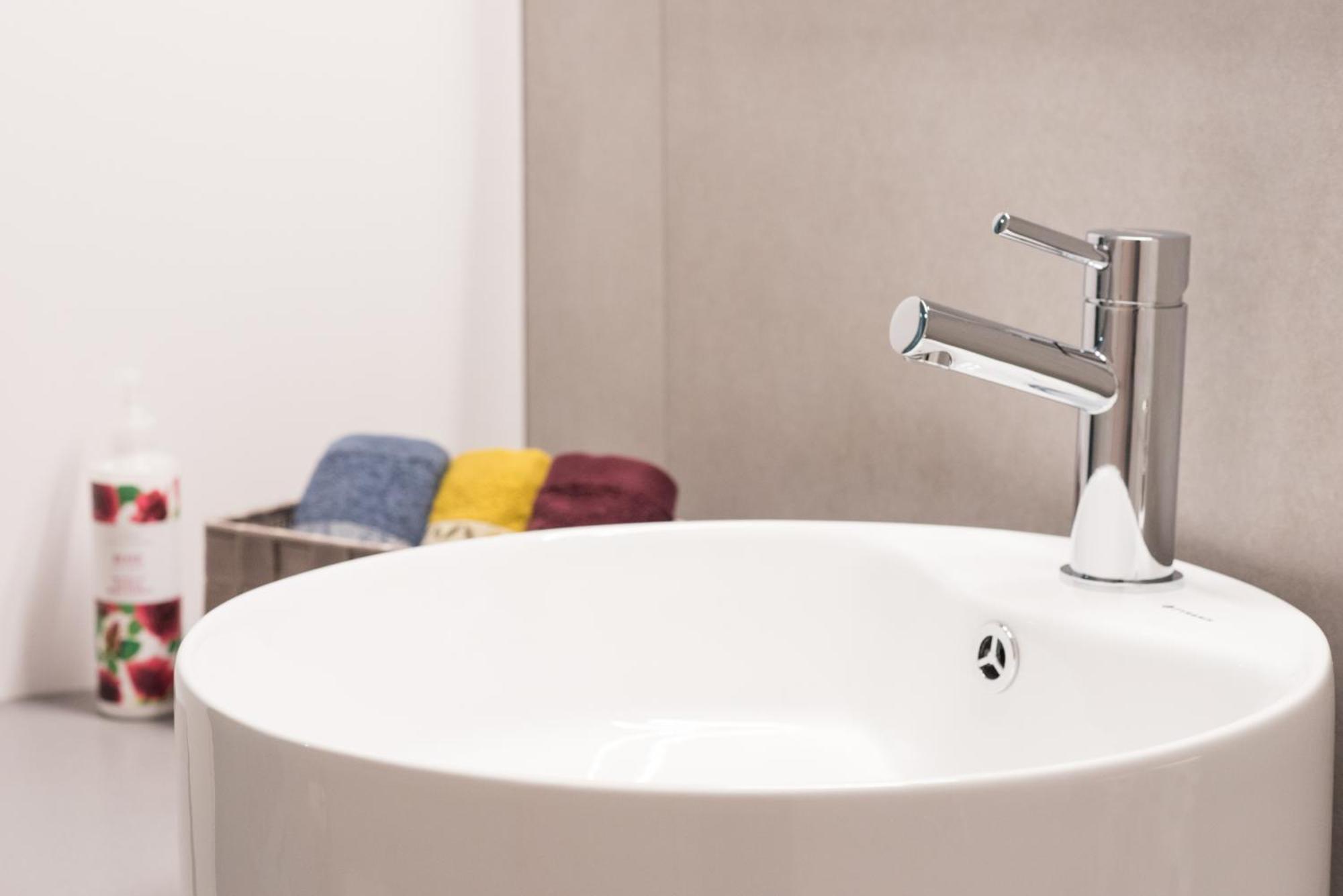 Comfy & Modern Apartment In The Heart Of Heraklion Екстериор снимка